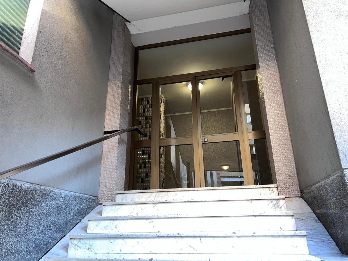 Casa Luca Apartment Milan Luaran gambar